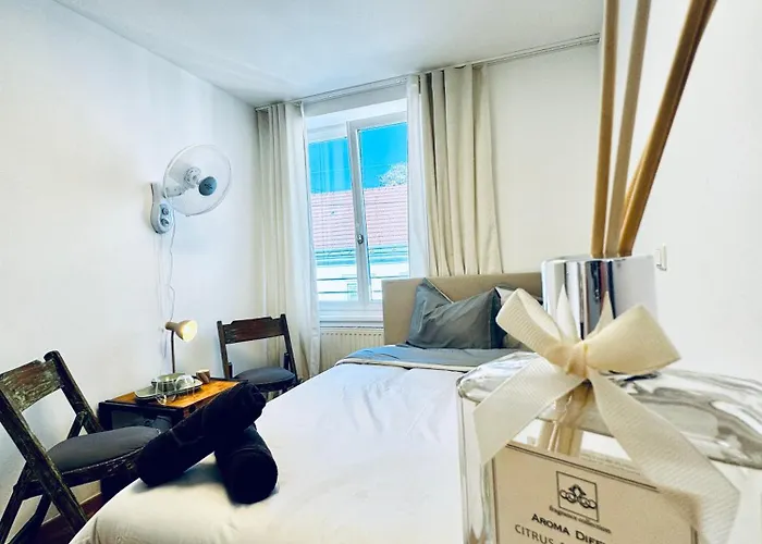 Comfortable Private In 5br Near Kaufpark Alterlaa Apartment *
