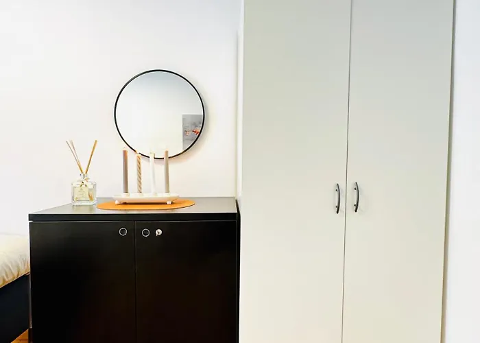 Comfortable Private In 5br Near Kaufpark Alterlaa Apartment *