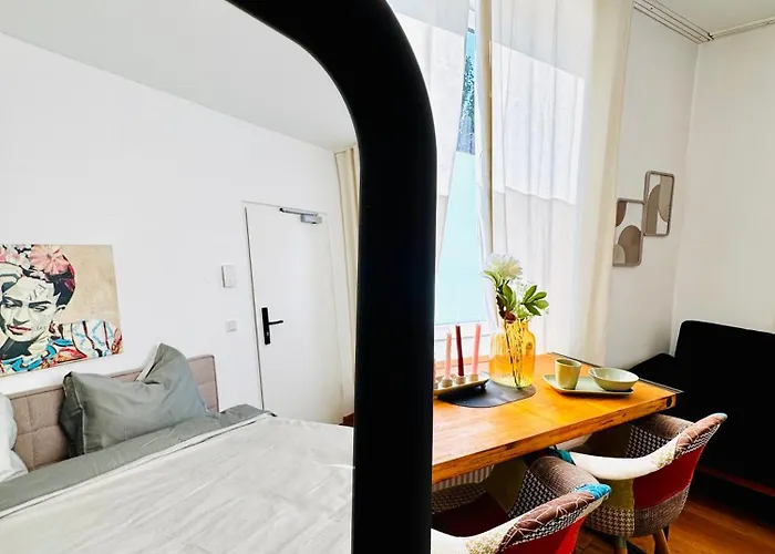 Comfortable Private In 5br Near Kaufpark Alterlaa Apartment